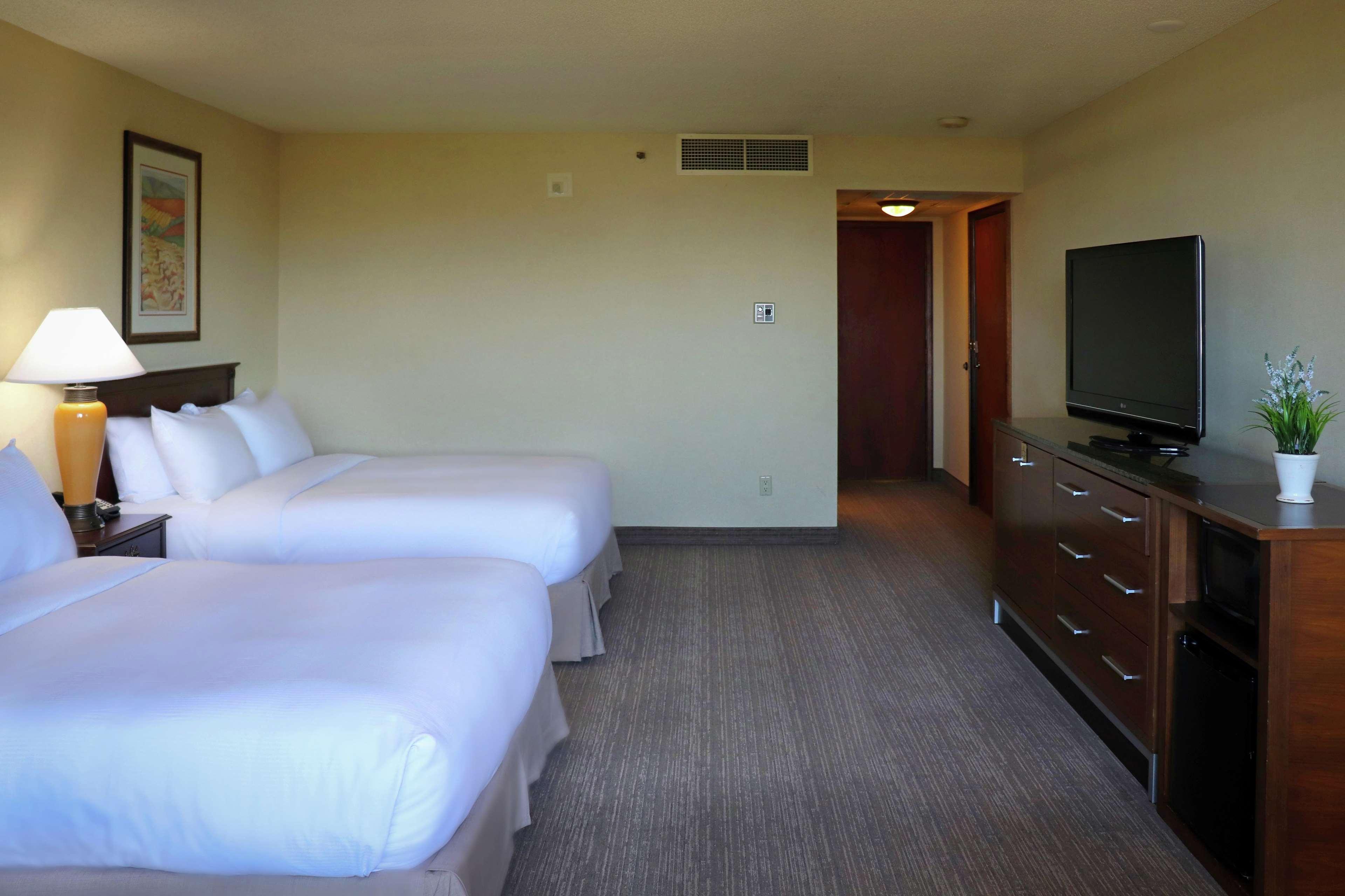 Doubletree By Hilton San Jose Hotel Екстериор снимка
