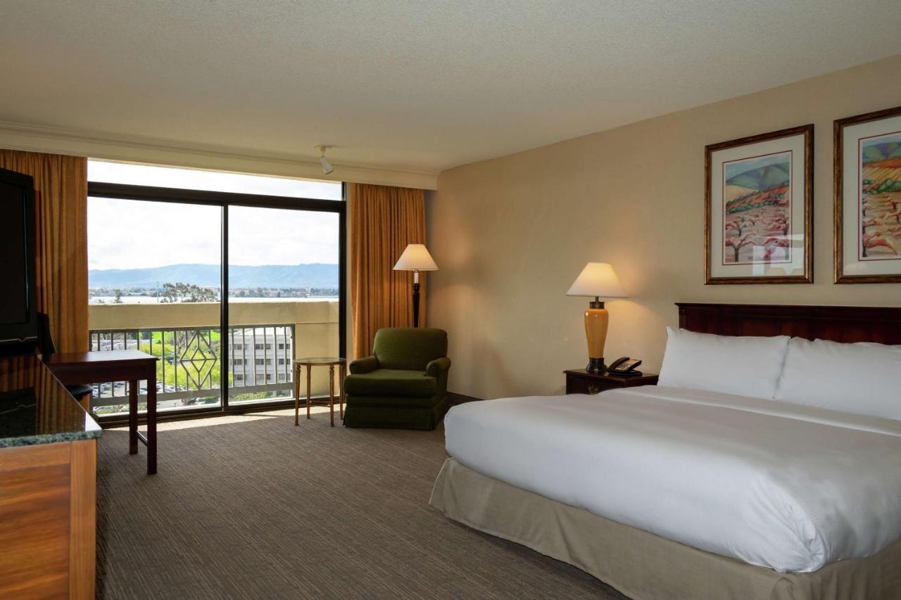 Doubletree By Hilton San Jose Hotel Екстериор снимка