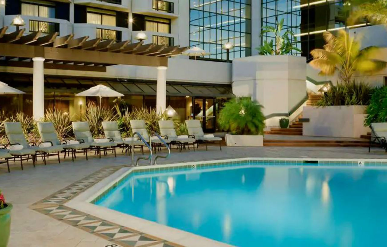 Doubletree By Hilton San Jose Hotel Екстериор снимка